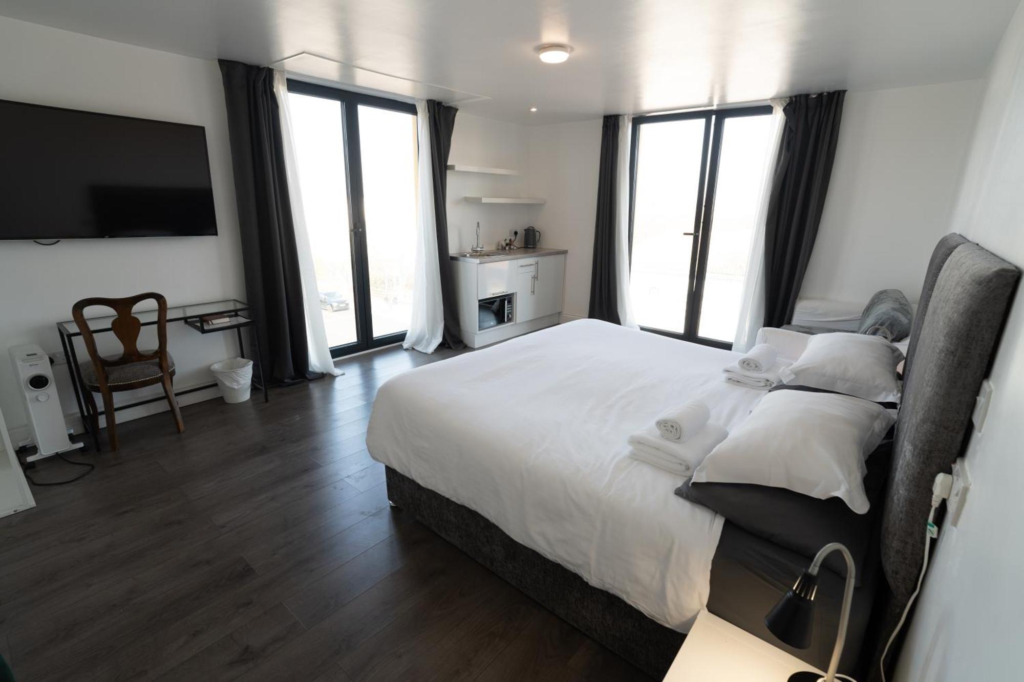 Abbey Point Hotel Wembley 外观 照片